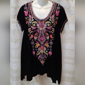 Johnny Was Embroidered Velvet Shark Bite Bohemian Tunic Top Small